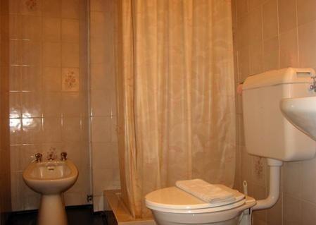 Christian Cluny Hotel Lourdes